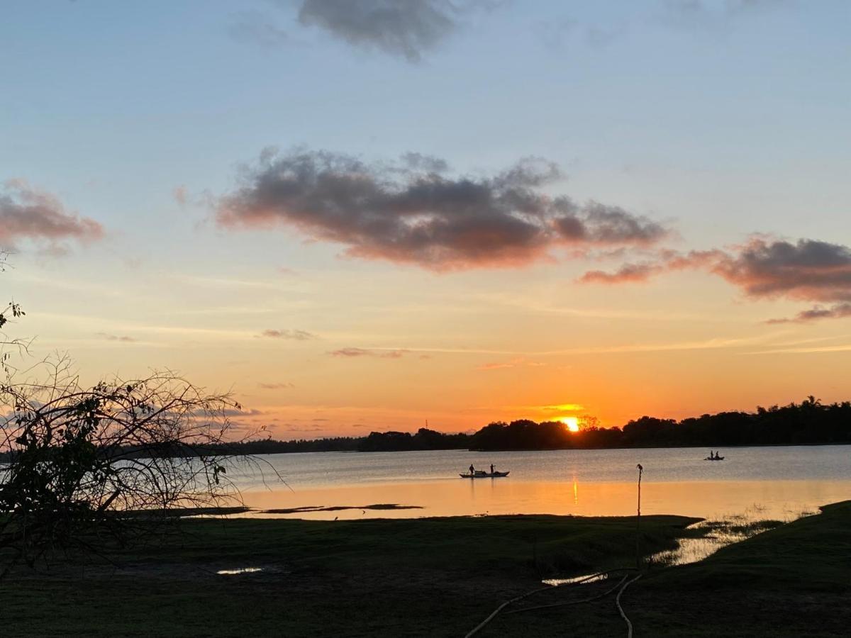 Yala Lake View Cabanas Tissamaharama Exterior foto